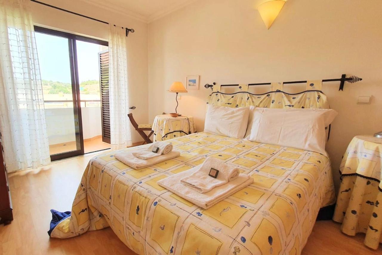 Lovelystay - Alto Dos Calicos 2Br House With Garden Albufeira Exteriör bild