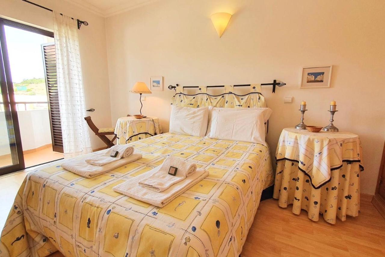 Lovelystay - Alto Dos Calicos 2Br House With Garden Albufeira Exteriör bild
